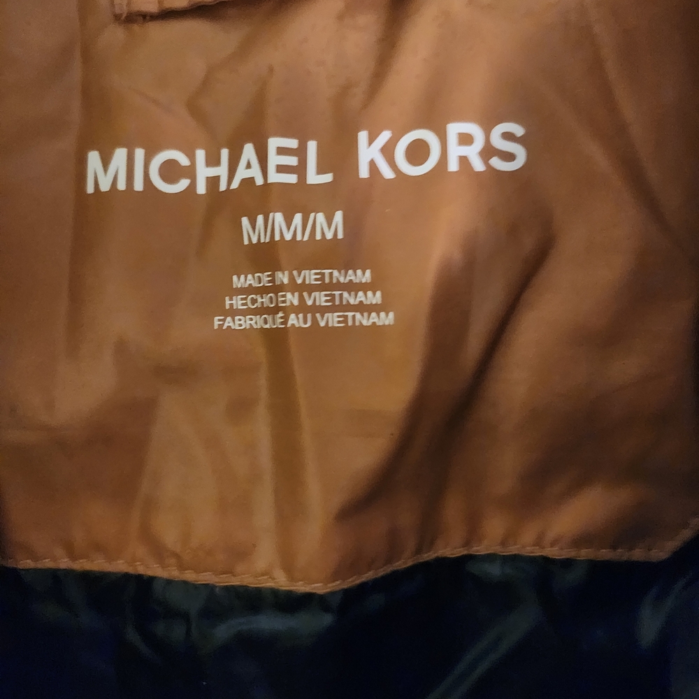 Michael Kors Men's Colorblock Puffer Vest - Orange, White, Black - Picture 3 of 4